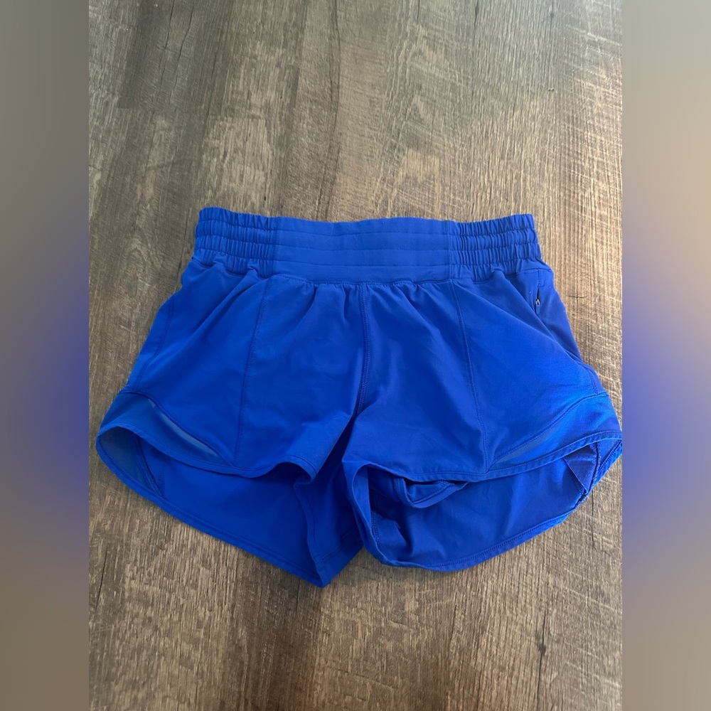 Lululemon Hotty Hot High rise shorts